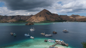 labuan bajo, trip labuan bajo, labuan bajo trip, labuan bajo adventures