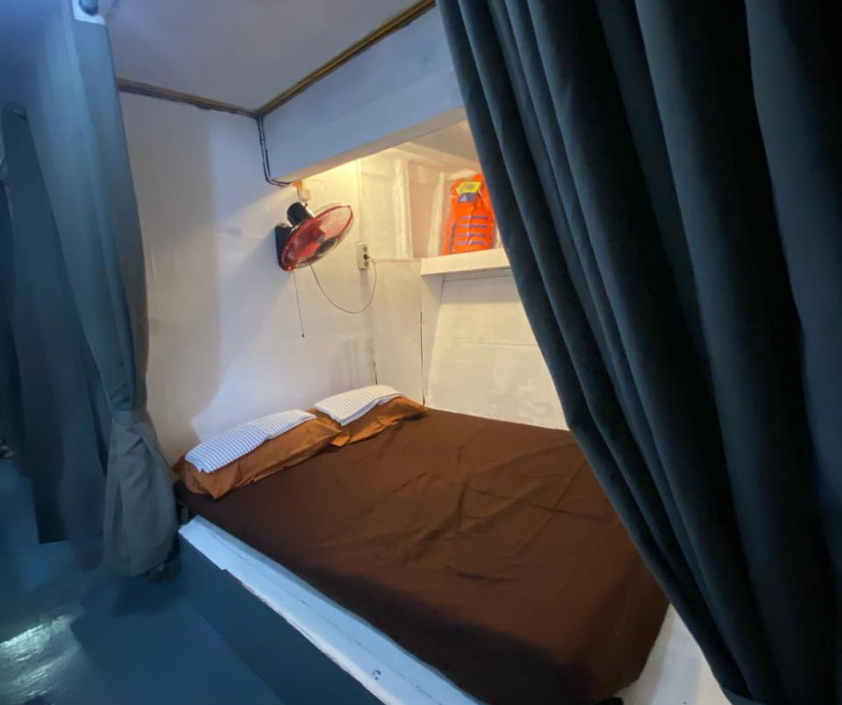 Cabin Down Deck