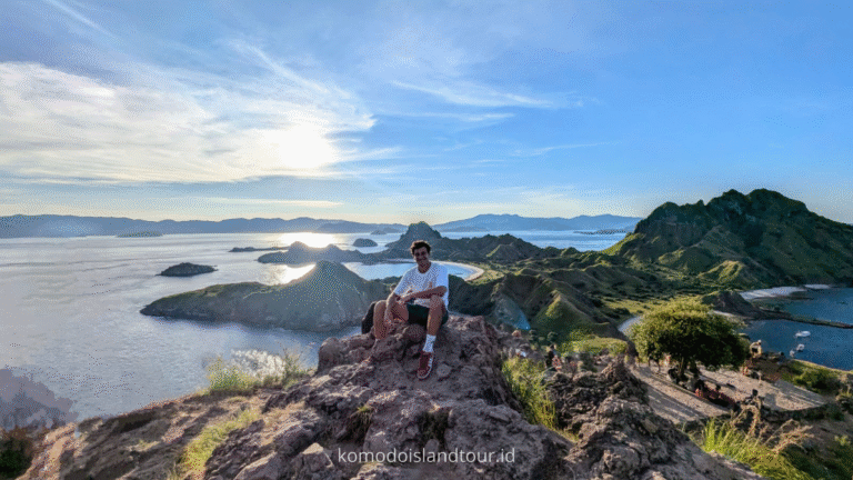 padar island, padar island, labuan bajo, rinca island, komodo national park, taman nasional komodo, komodo trip, open trip komodo, boat trip komodo, komodo trip from lombok, komodo trip from labuan bajo, komodo dragons, open trip labuan bajo, labuan bajo trip