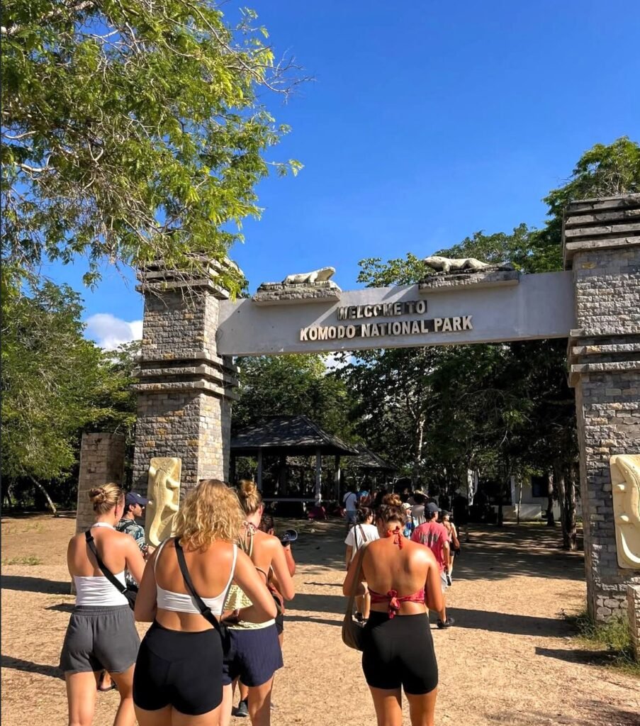 Komodo sailing from Lombok to Labuan Bajo