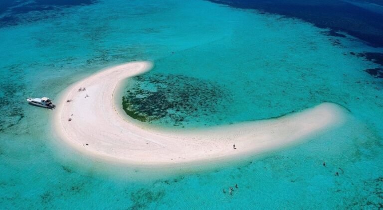 Taka Makassar Labuan Bajo