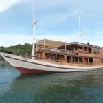 Arora Liveaboard Komodo Tour Packages