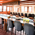 Eternity Luxury Boat, Komodo to labuan bajo, labuan bajo to lombok,boat trip