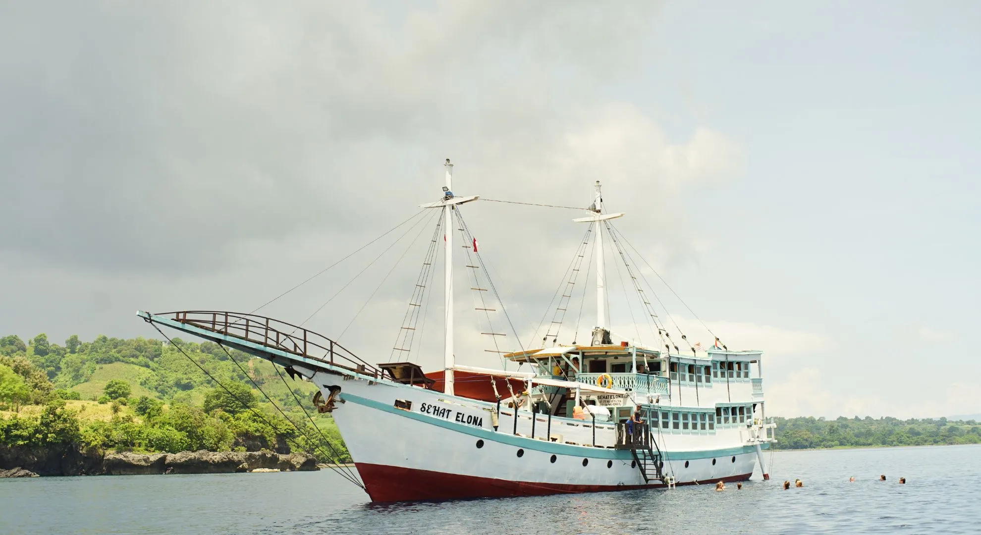 Komodo Boat Types, Sehat Elona Adventures