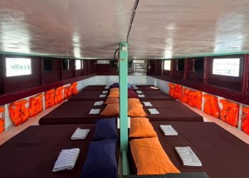 Sharing Cabin Superior Standard Boat