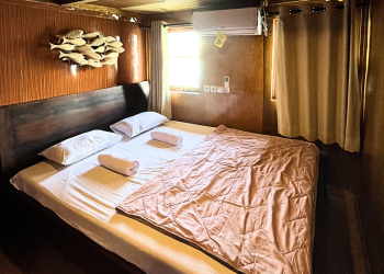 Eternity Luxury Boat, Komodo to labuan bajo, labuan bajo to lombok,boat trip