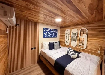 Vhale-Liveaboard-Azure-Cabin