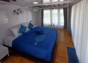 master-cabin-invictus